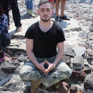 Meet your Posher, Brendan